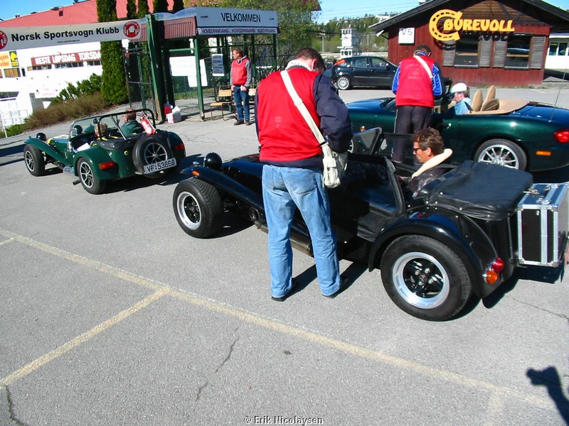 121-2121_IMG.JPG
